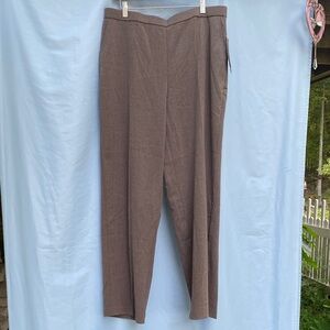 Briggs New York Women's Brown Trousers